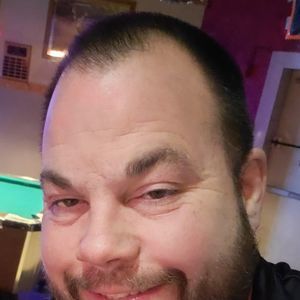 Meet your Posher, Travis